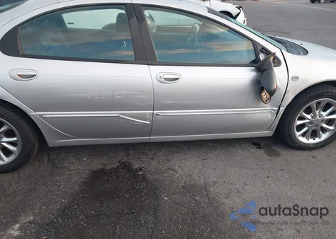 2000 Chrysler 300M из США, поврежденный, VIN 2C3HE66G2YH313414